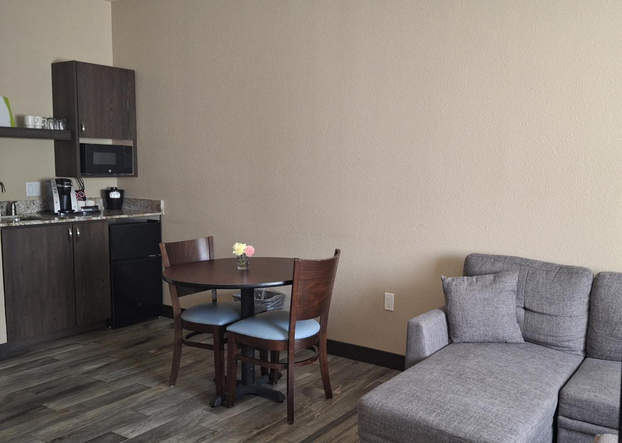 Island Suites Lake Havasu City Exterior foto