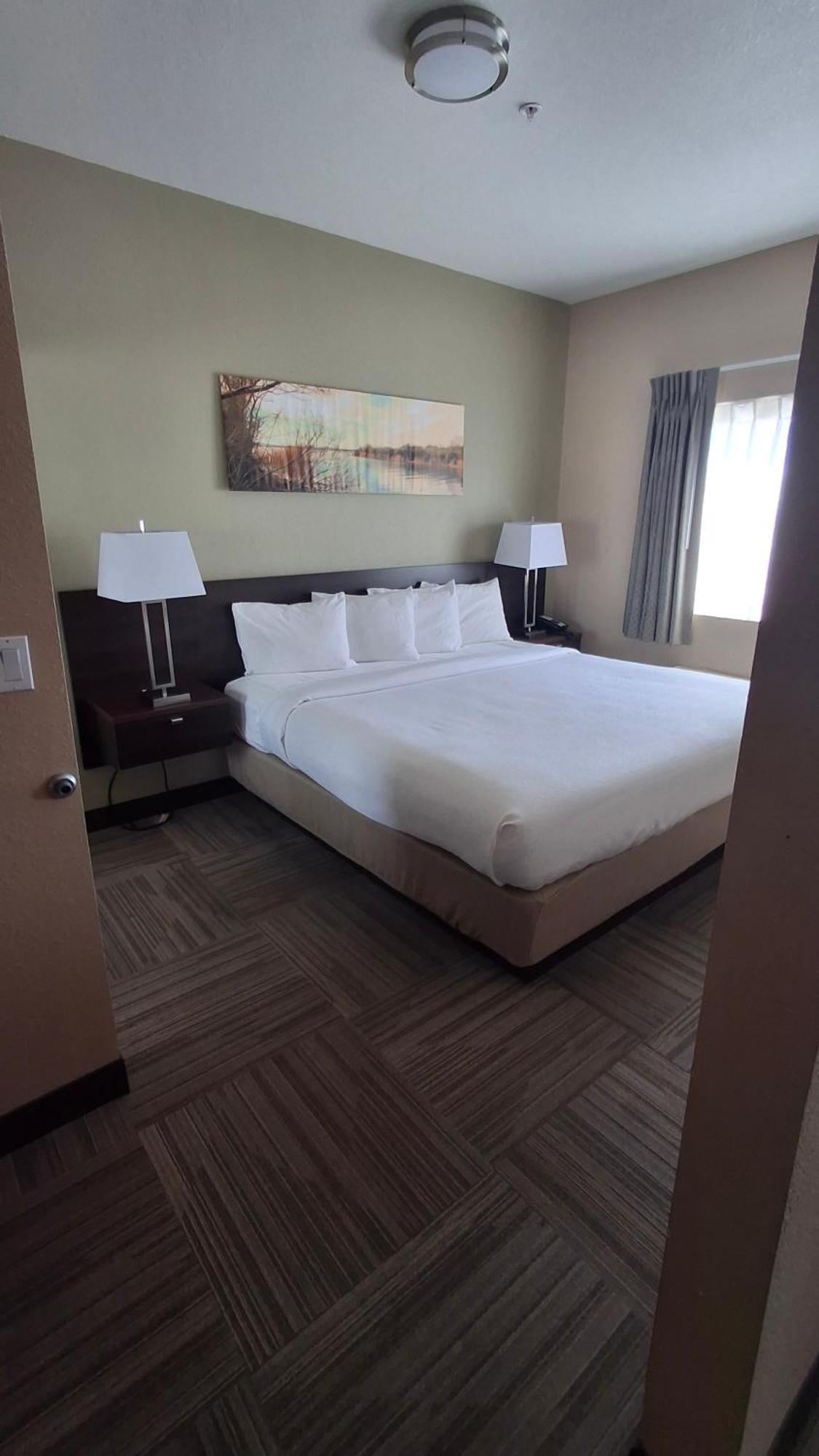 Island Suites Lake Havasu City Exterior foto